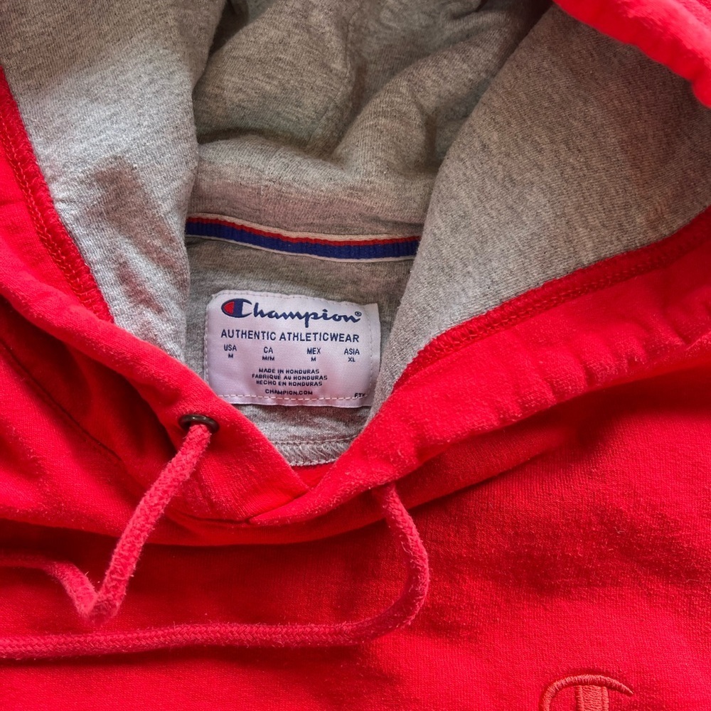Champion Men's Red Hoodie - Picture 2 of 4